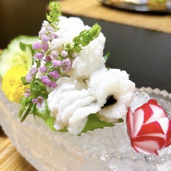 【6/1解禁!】】初夏の贅を尽くす水無月会席。　鱧のお刺身と「雲丹（ウニ）いくら手巻き」