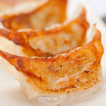 December ~ GYOZABAR SPECIAL Course: 10 dishes, 120 minutes of all-you-can-drink, 4,000 yen