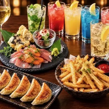 【二次会】当店自慢の餃子に前菜盛り合わせ付き！60分飲み放題1500円(税込)
