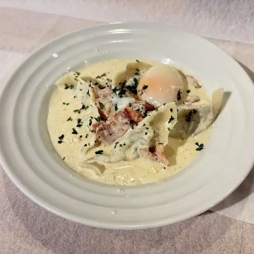 カルボナーラ餃子（4個）