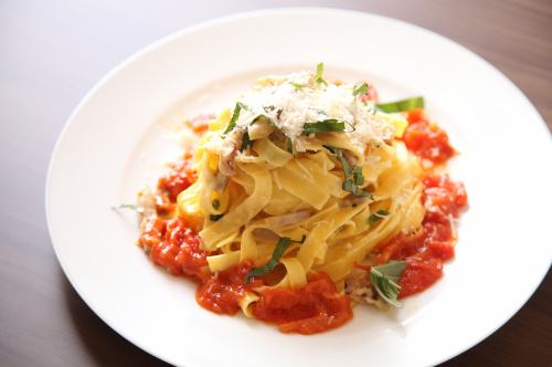[Weekly special] Bacon and tomato cream pasta