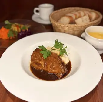 【土日祝ランチ】牛肉のクラフトビール煮込みプラン