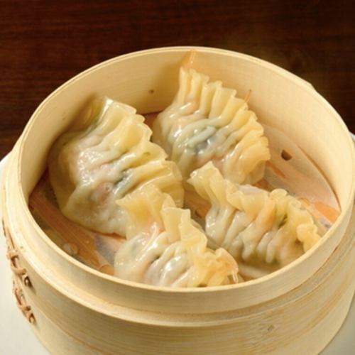 種類豊富な職人手包み餃子