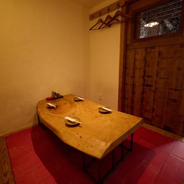 ≪アクセス情報≫阪神本線『甲子園駅』より徒歩約2分の場所に位置する当店！駅チカのため仕事帰りやお出かけの際にも気軽にお立ち寄りいただけます♪女子会やお仲間との飲み会、また一人でゆったりしたい時など、さまざまなシーンでご利用ください！皆様のご予約・ご来店を心よりお待ちしております♪