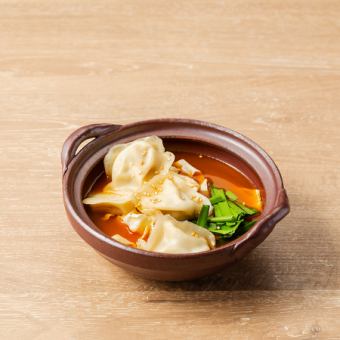 Red steamed dumplings