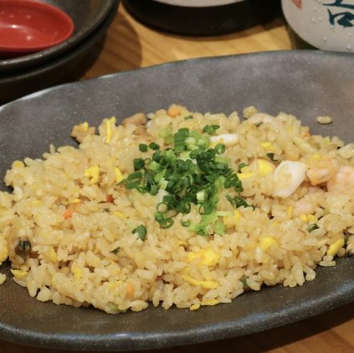 海鮮チャーハン