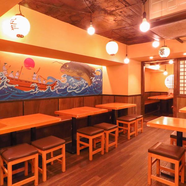 席間隔を広く持ってゆったりお楽しみいただけます♪宴会などで是非ご利用ください。