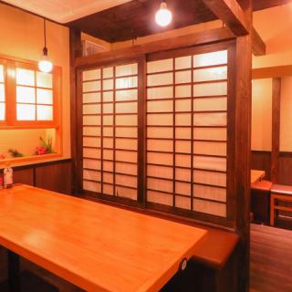 2階に6名卓×3席の半個室がございます。ご予約の際はお早めに！