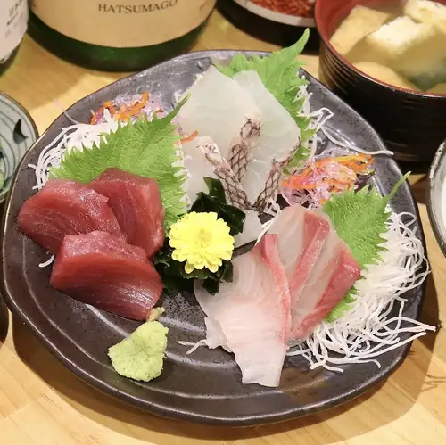 おまかせお刺身定食 (3種盛り)