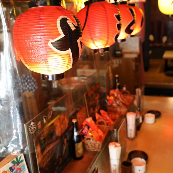 It is as varied as a festival stall! In red lanterns, a nostalgic atmosphere somewhere nostalgic ♪ Everyone can enjoy it every day ... We are preparing such a space!