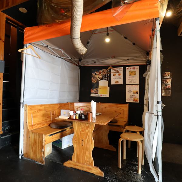 The tent in the shop is like a barbecue ♪ ½ It is a half-room style wind, so it is easy to get excited with friends.Let's be proud to everyone because it is a style that we do not see much in others ☆ Please enjoy yourself in a warm atmosphere restaurant.