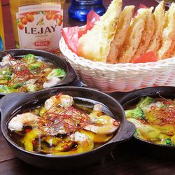 えびとマッシュルームのアヒージョ