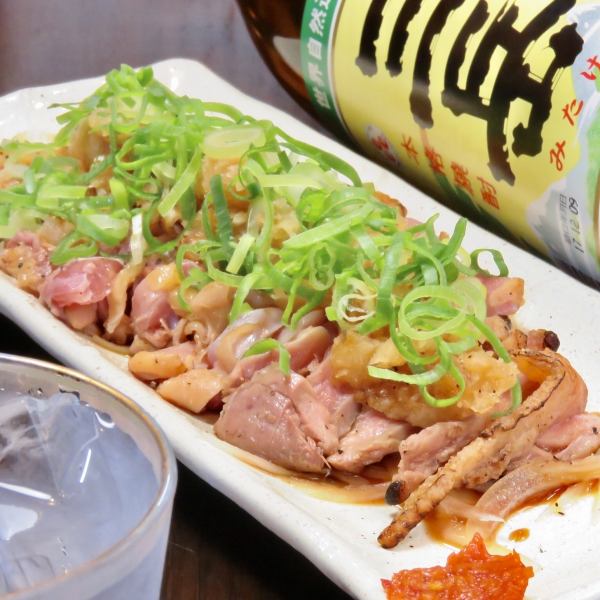 Roasted local chicken from Miyazaki prefecture ♪ Please enjoy the taste of fresh meat ★