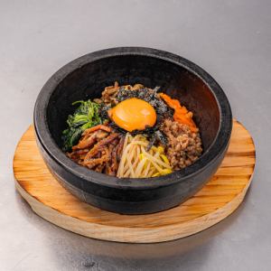 Stone cooked bibimbap
