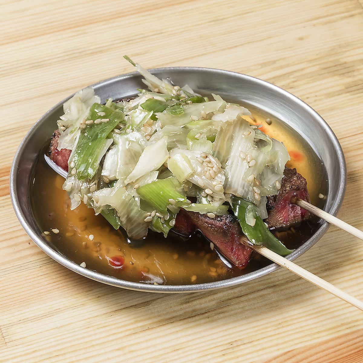 京橋酒場といえばやきとん!こだわり抜いた串は一本110円から!