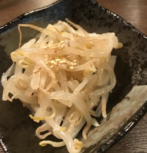 Bean sprouts namul