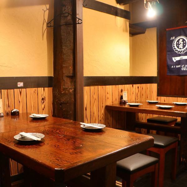 個室によって雰囲気も違います。女子会、コンパや仕事帰りの男女飲み会などにもピッタリ！モダンなオシャレ空間で料理とお酒をゆっくりお楽しみください！誕生日会にも最適な個室居酒屋。