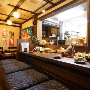 掘りごたつカウンター席