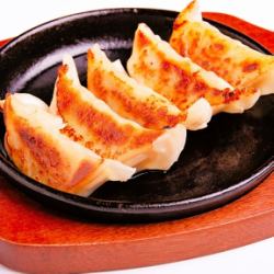 [Specialty] Teppan Gyoza