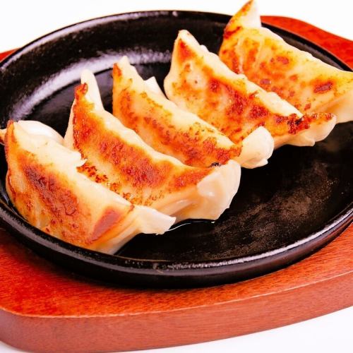 [Specialty] Teppan Gyoza