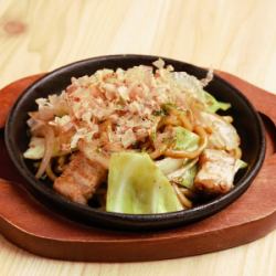 Old-fashioned fried noodles