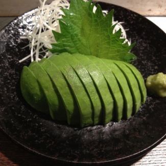 Avocado sashimi