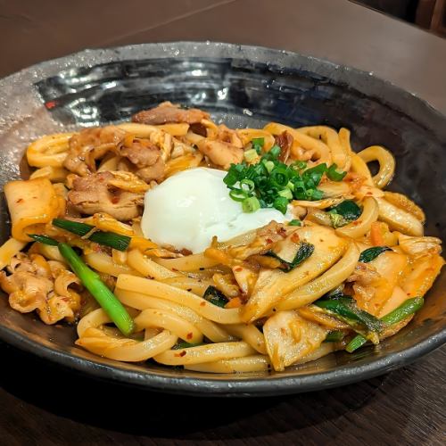 温玉豚キムチ焼うどん