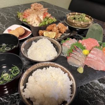 没有火锅！生食选择◎全10道菜“生鱼片套餐”2500日元（含税）+1500日元无限畅饮