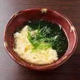Seaweed egg soup