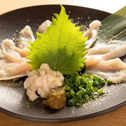 おおいた冠地鶏刺