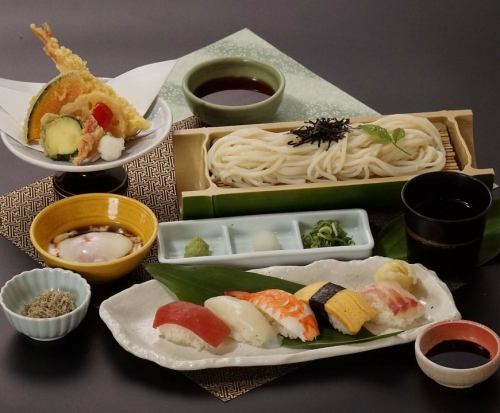 おぼろ月夜の竹取うどん膳