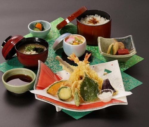 季節の天ぷらランチ
