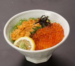 うにいくら丼