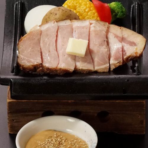 北海道ポークのバター焼き味噌だれ