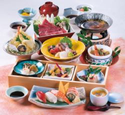 Crab and beef shabu-shabu banquet