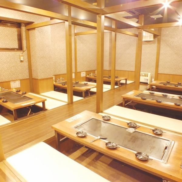 The tatami room can be reserved for a large number of people from a minimum of 10 to a maximum of 60! Smile and enjoy! We can meet various requests.Make a reservation as soon as possible.For details, please contact the staff