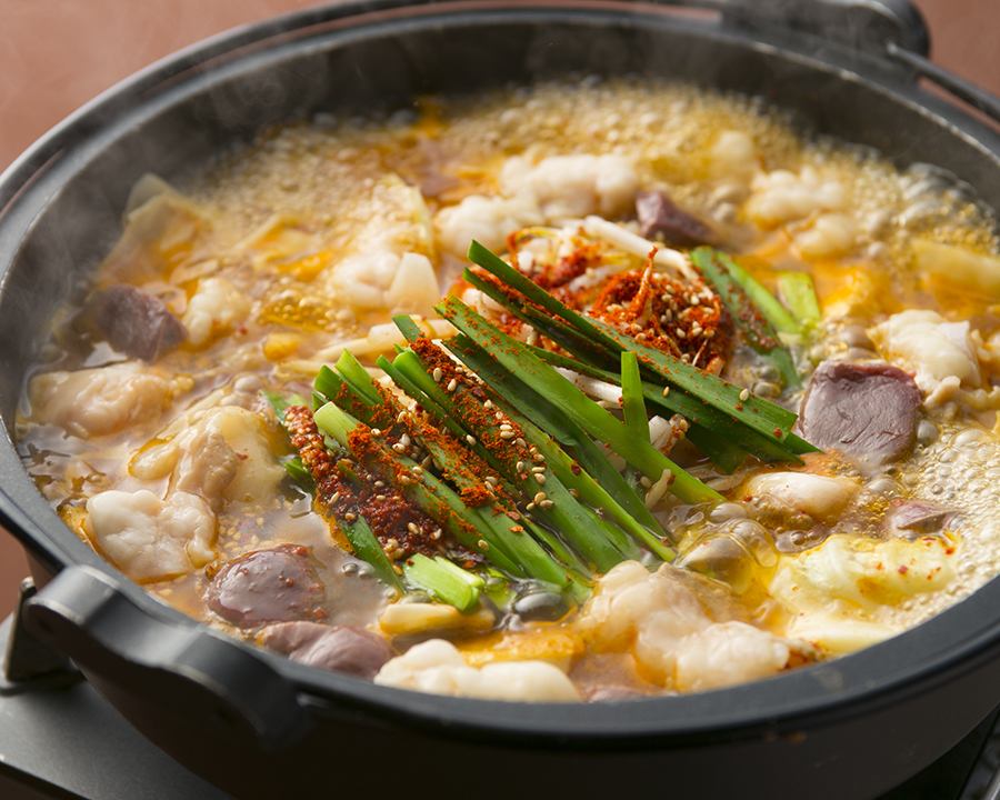 Our signature warm hot pot is very popular! We are also particular about the soup stock!