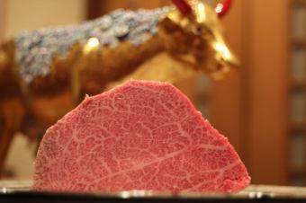 ≪Top Grade Chateaubriand≫ Taste the phantom cut of A5-ranked Japanese black beef, ``Chateaubriand''