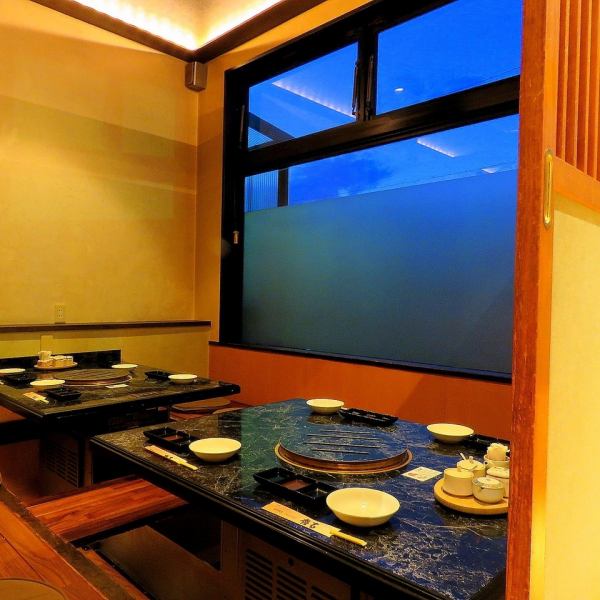 *The photo shows seating for 8.All seats at Taian Shimonakano are completely private.We have private rooms of various sizes, accommodating from 2 to a maximum of 64 people.You can relax in the spacious sunken kotatsu seating.