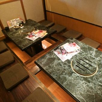 [Fully private room] Horigotatsu seating for 8 people. We have a private room where you can enjoy your meal without worrying about those around you.We will assign seats according to the number of people.Please feel free to relax and enjoy your stay.