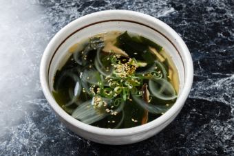 裙帶菜湯