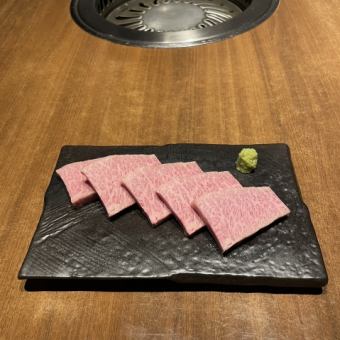 【120分飲み放題】牛タン3種盛り合わせ/特選ミスジ&特選トンビなど<全12品>12000円(税込)