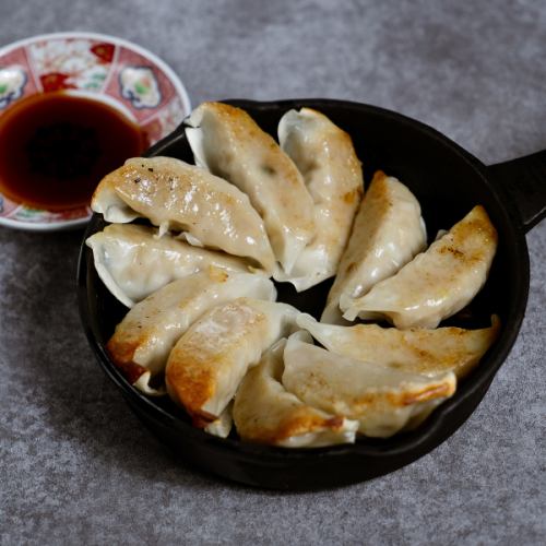 鐵板燒餃子