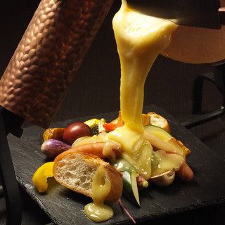 【Toro-ru奶酪料理】奶酪烩饭和Rakuto&Fondue奶酪制作5道菜4500日元