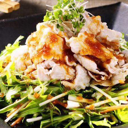 Pork shabu-shabu and island tofu sesame sauce salad