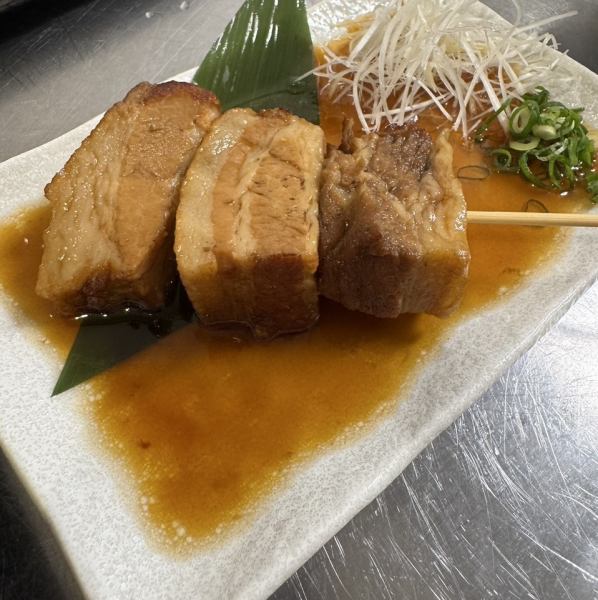 【角煮串】口の中でとろける旨さと食べ応えがやみつきになること間違いなし！