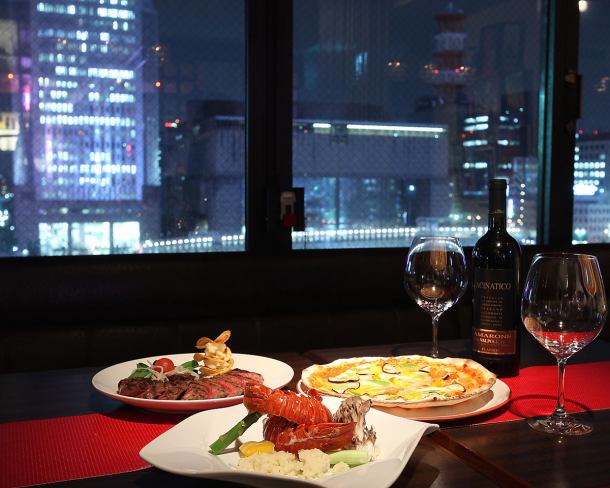On the east window side, there is a night view that can be seen from the 10th floor, the symbol TV tower of Nagoya on the left, the vivid illumination of Oasis 21 on the right, and the unique view overlooking Central Park Park below makes your dinner time even more exciting. He will※ Reservation required