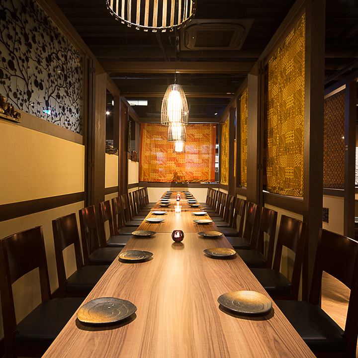 Enjoy a unique banquet in our Asian-style restaurant☆