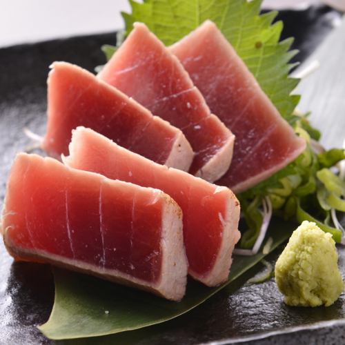 Grilled tuna rare steak style