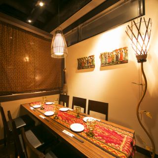 【席料・お通しなし】大人気の個室空間【全席喫煙OK】★忘年会・新年会・宴会・団体様歓迎